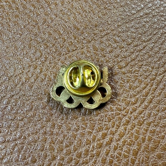 USA Olympic Team Gold Lapel Pin Interlocking Rings Vintage Sports Collectible - Picture 4 of 4